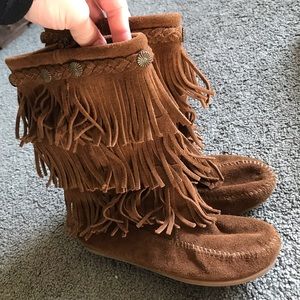 MOVING SALE‼️ Minnetonka kids